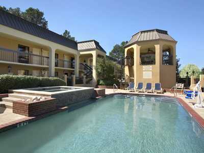 Hotel Days By Wyndham South 2*